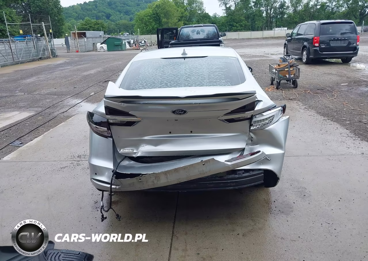 2019 Ford Fusion Titanium VIN:3FA6P0D94KR186617 - 16