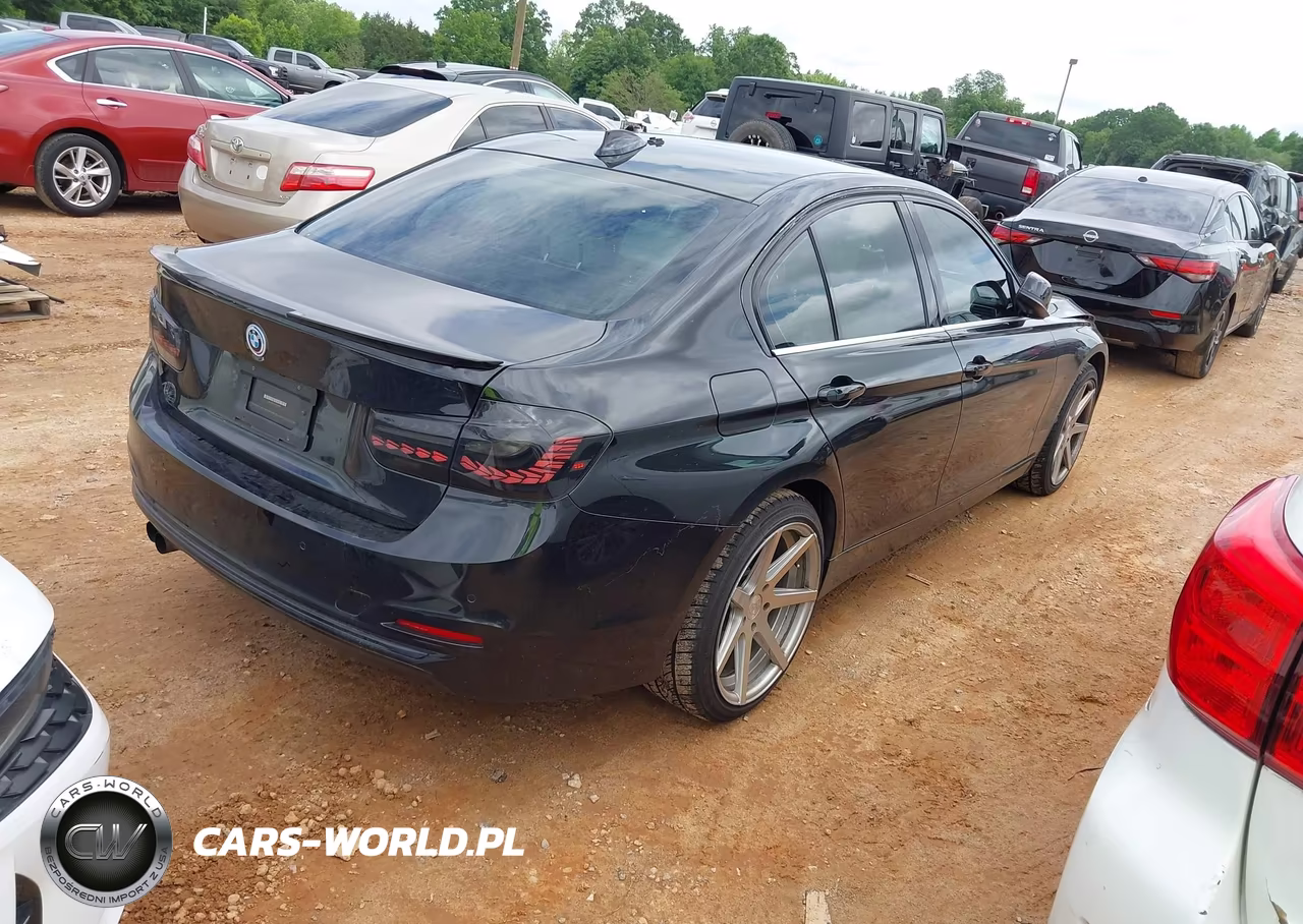 2017 BMW 330I xDrive VIN:WBA8D9G31HNU63482 - 4