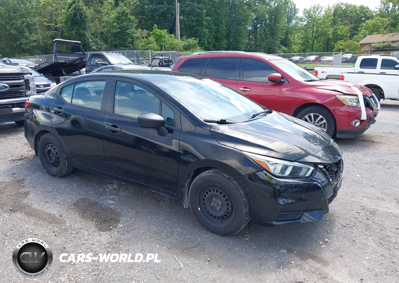2021 Nissan Versa S 5-Speed Manual Transmission – zdjęcie 1 z 17