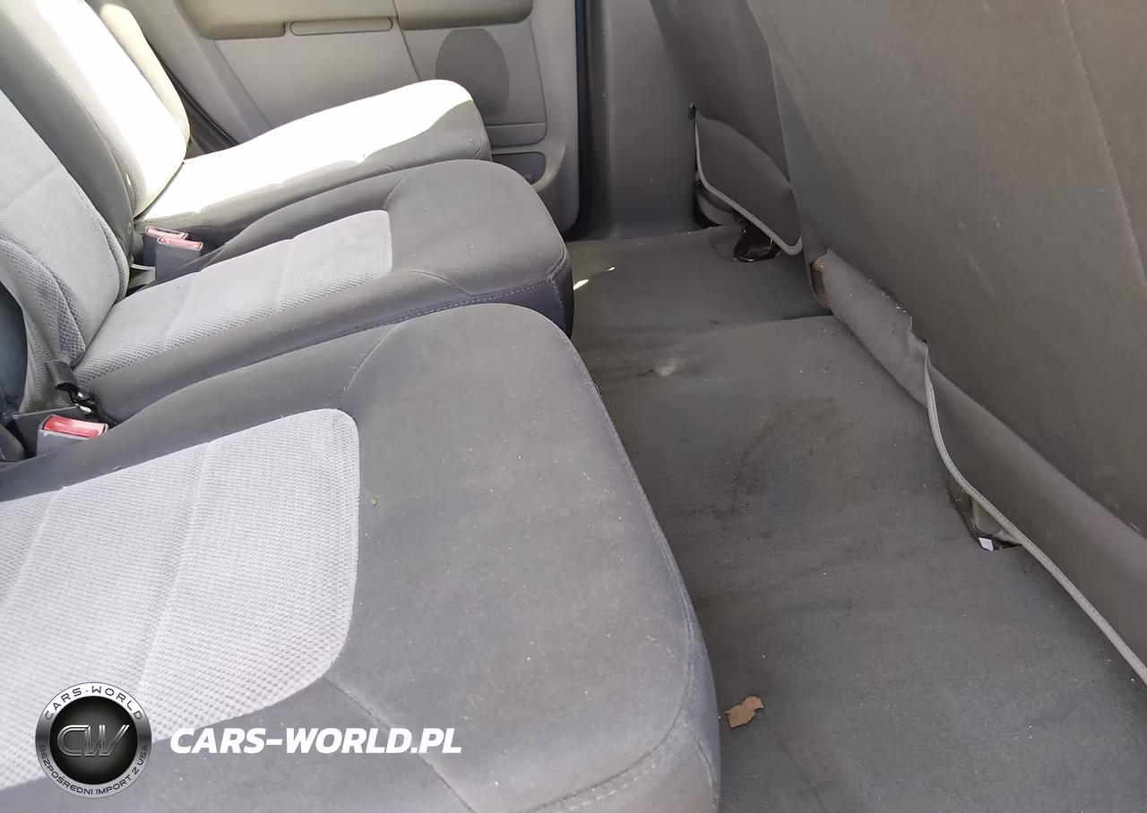2004 Ford Expedition Xls VIN:1FMPU14W94LB79792 - 8