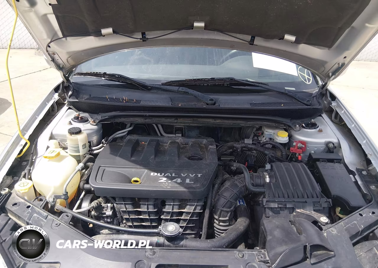 2012 Chrysler 200 Touring VIN:1C3CCBBB2CN330877 - 10