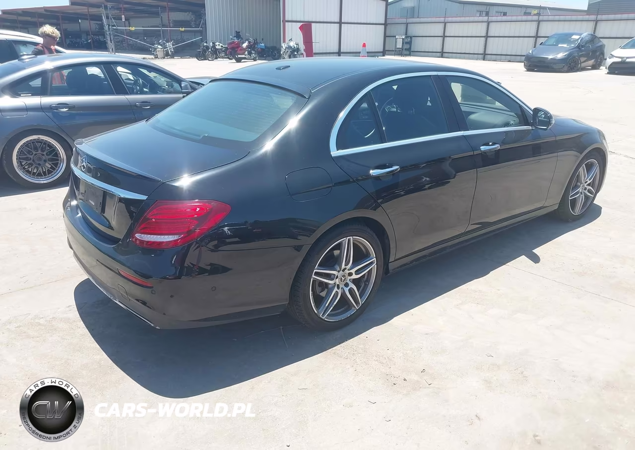 2018 Mercedes-Benz E 300 VIN:WDDZF4JB2JA308723 - 4