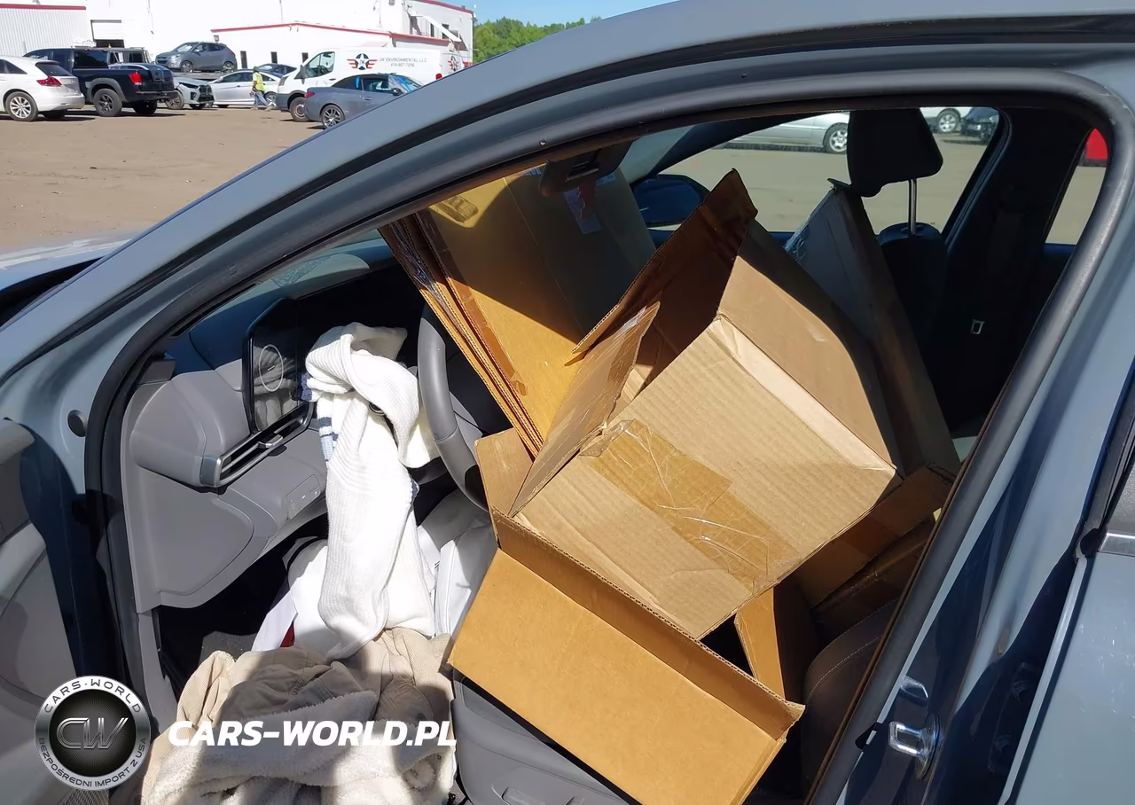 2021 Hyundai Elantra Sel VIN:KMHLN4AG8MU197897 - 5