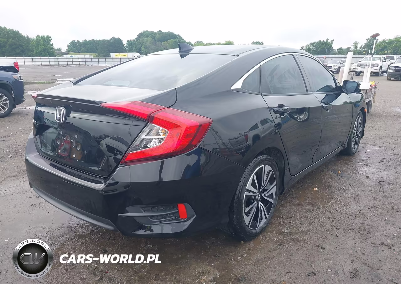 2017 Honda Civic Ex-L VIN:19XFC1F77HE002679 - 4