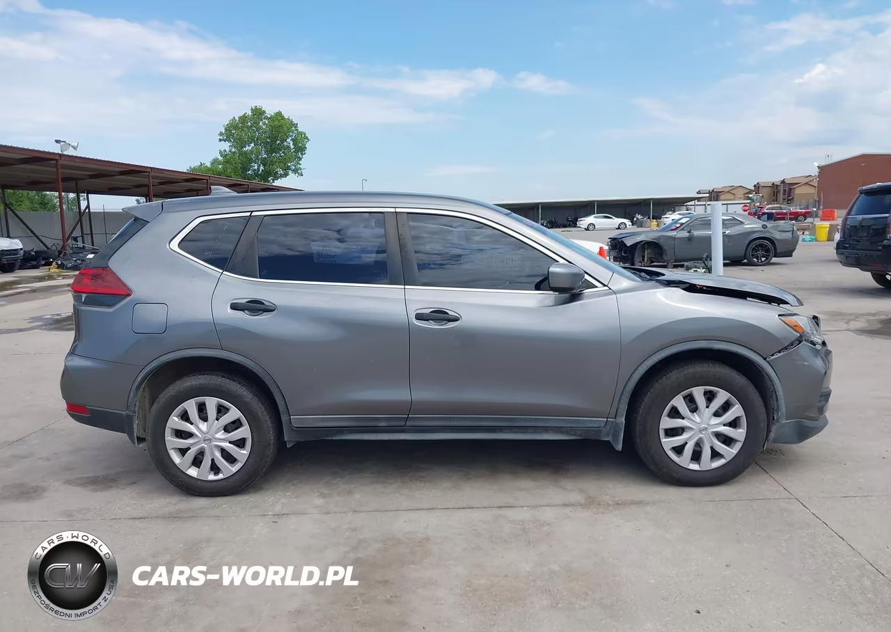 2018 Nissan Rogue S VIN:KNMAT2MV6JP506048 - 13