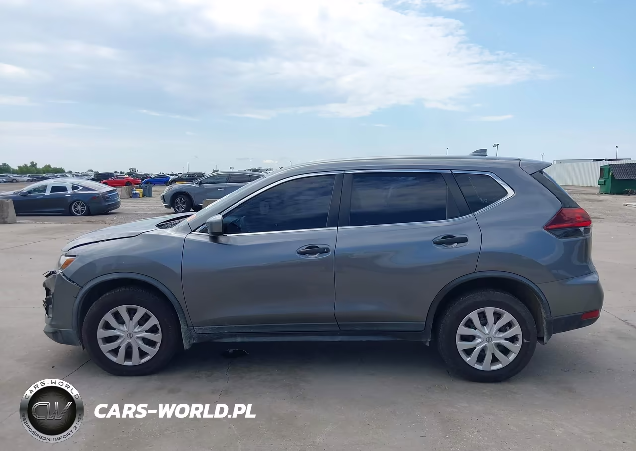 2018 Nissan Rogue S VIN:KNMAT2MV6JP506048 - 14