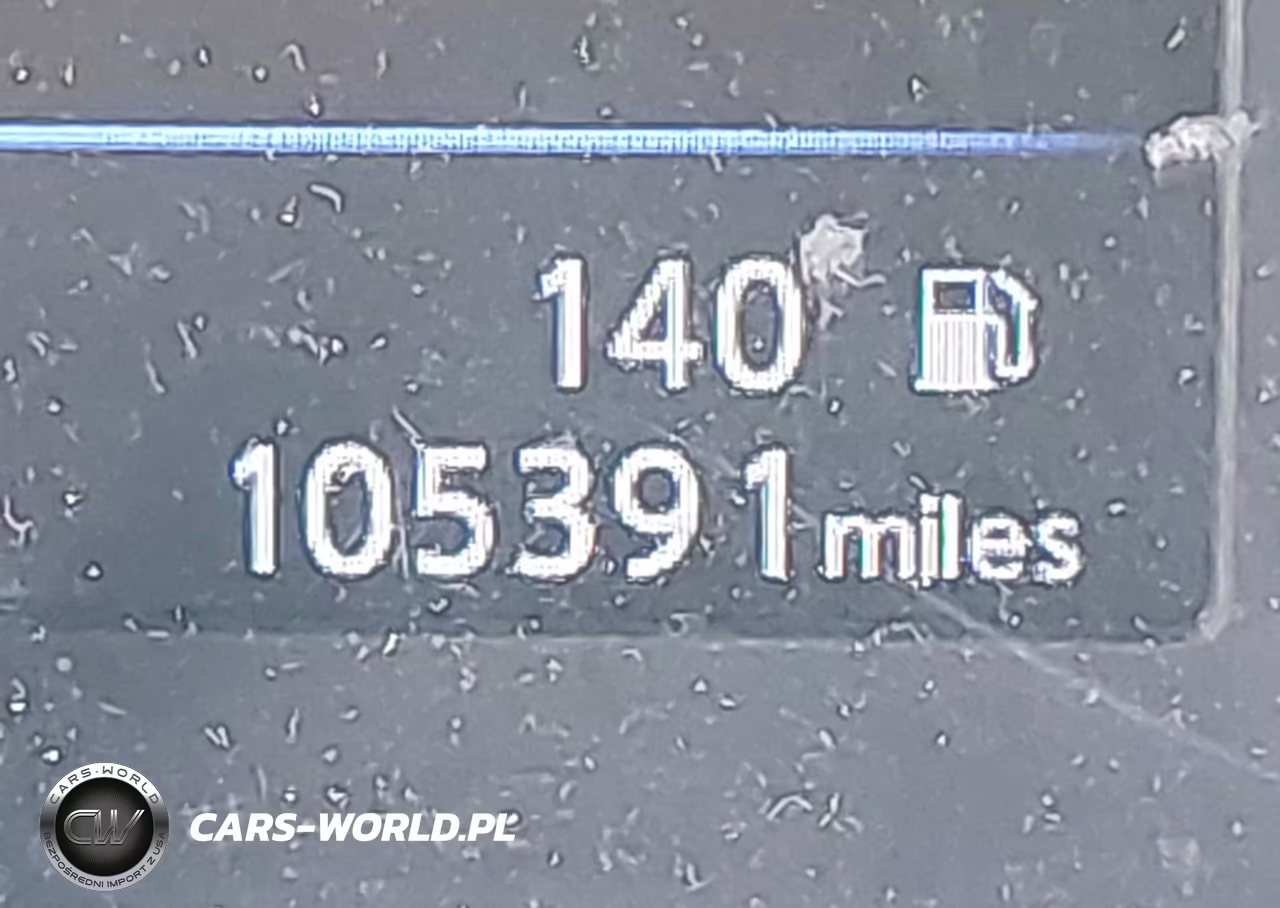 2018 Nissan Rogue S VIN:KNMAT2MV6JP506048 - 15