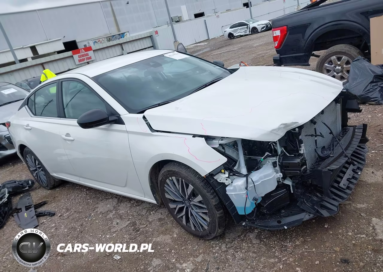 2026 Nissan Altima Sv Fwd