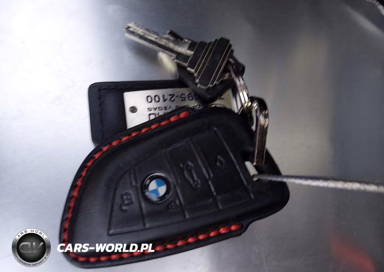 2020 BMW 330I VIN:3MW5R1J01L8B04763 - 11