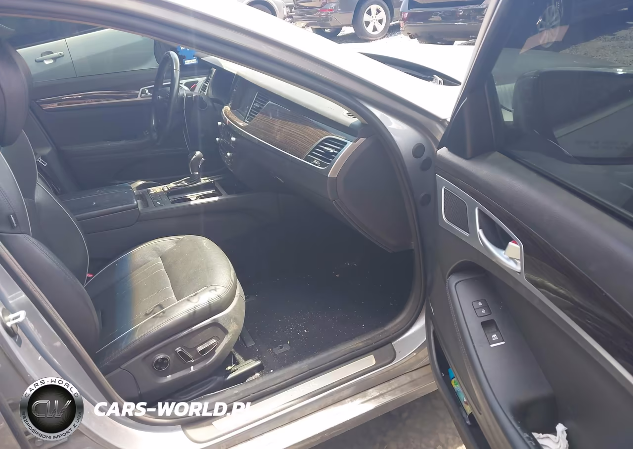 2016 Hyundai Genesis 3.8 VIN:KMHGN4JE9GU121254 - 5