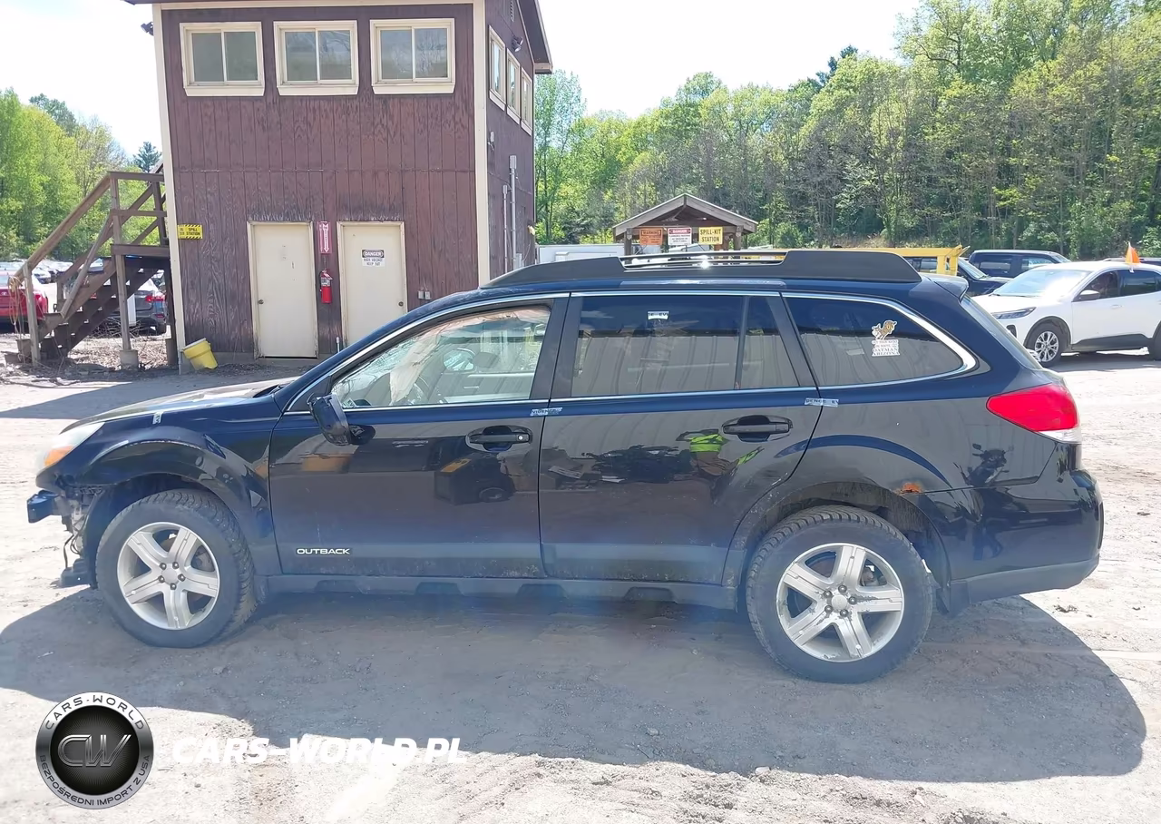 2014 Subaru Outback 2.5I Premium VIN:4S4BRBCCXE3254736 - 14