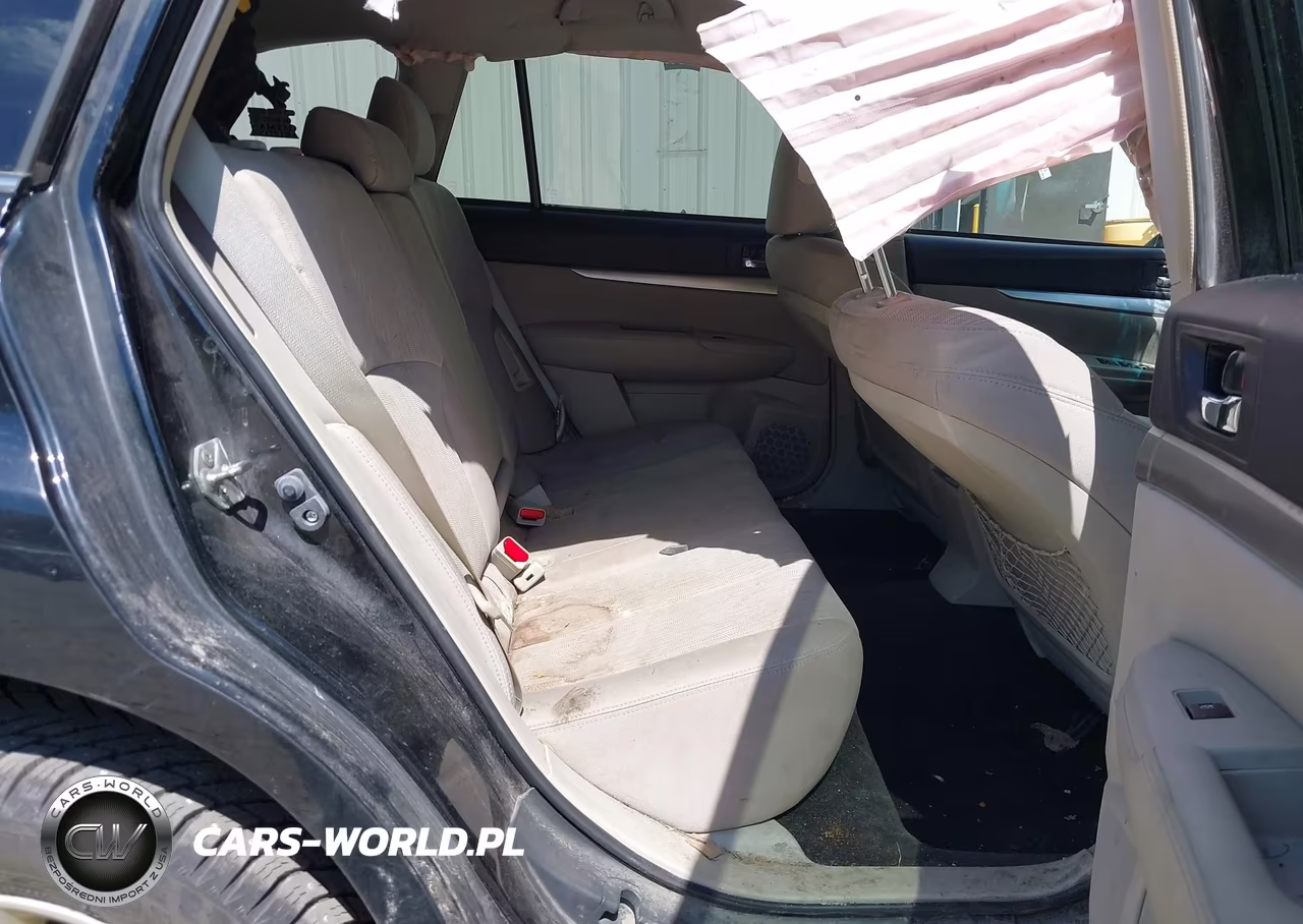 2014 Subaru Outback 2.5I Premium VIN:4S4BRBCCXE3254736 - 8