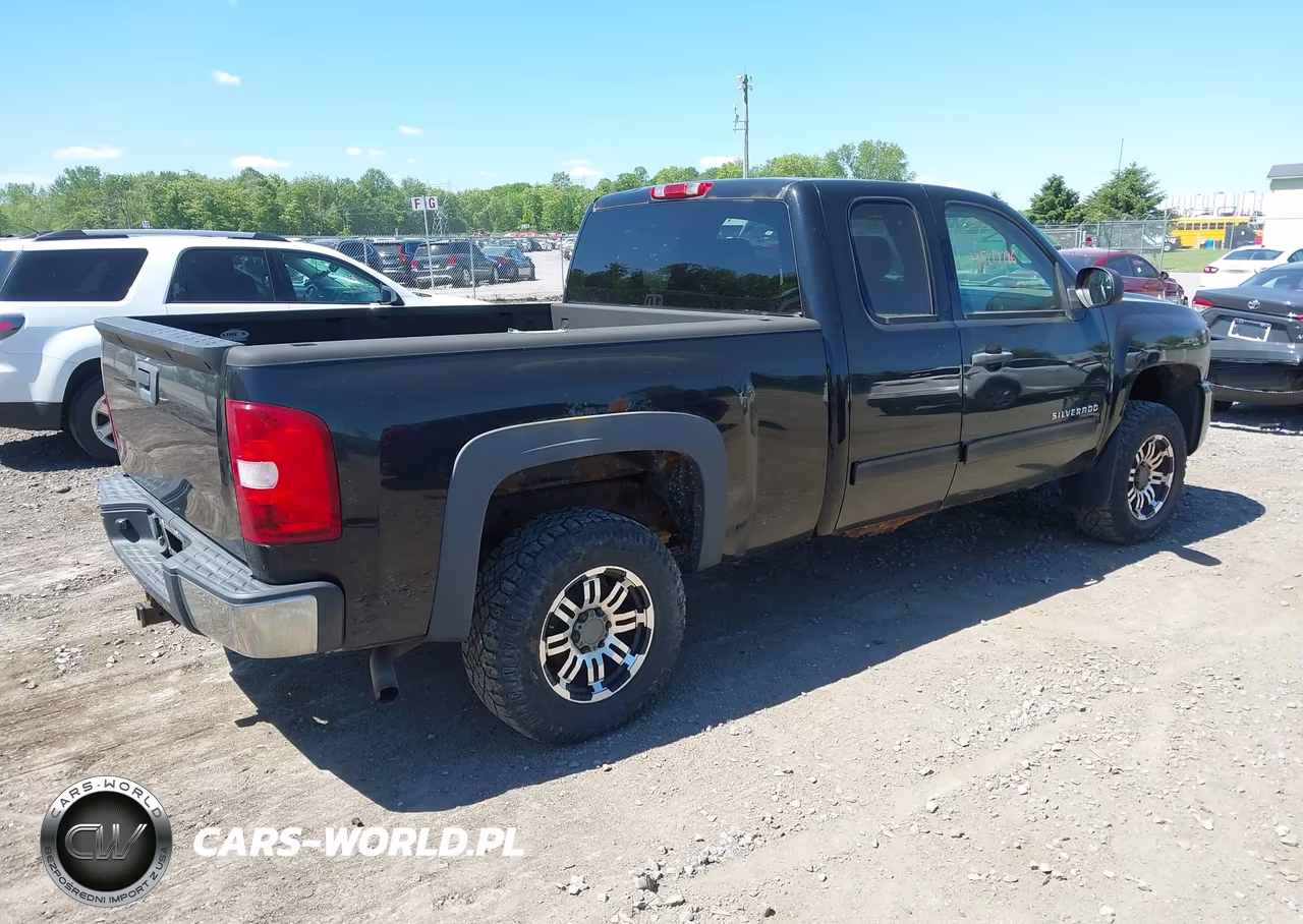 2011 Chevrolet Silverado 1500 Ls VIN:1GCRKREA5BZ223723 - 4
