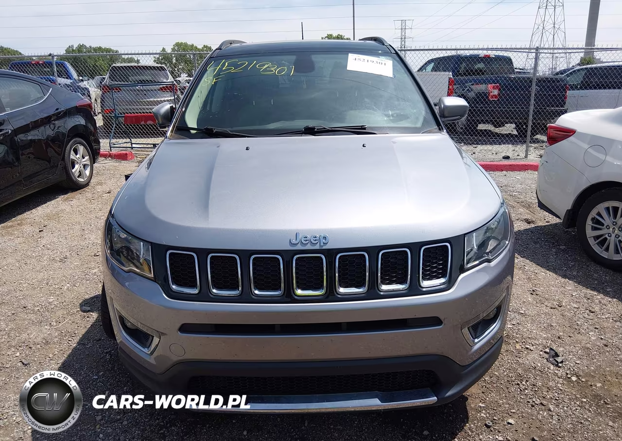 2018 Jeep Compass Limited 4X4 VIN:3C4NJDCB0JT246042 - 12