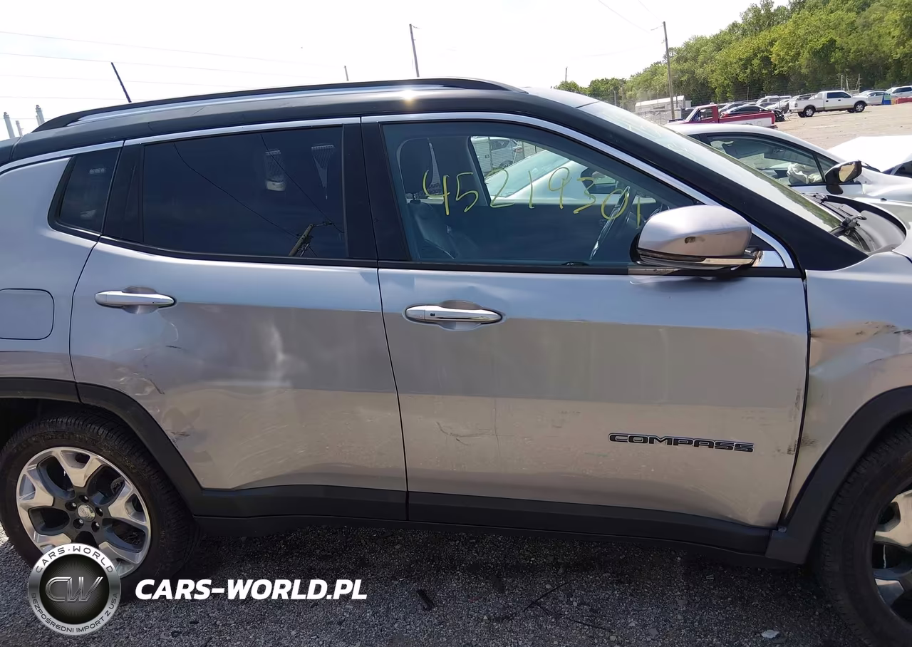 2018 Jeep Compass Limited 4X4 VIN:3C4NJDCB0JT246042 - 13
