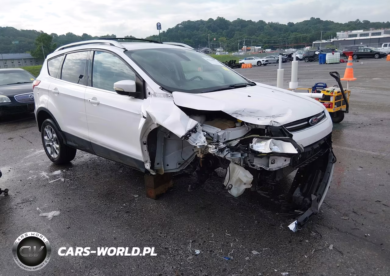 2014 Ford Escape Titanium – zdjęcie 1 z 20