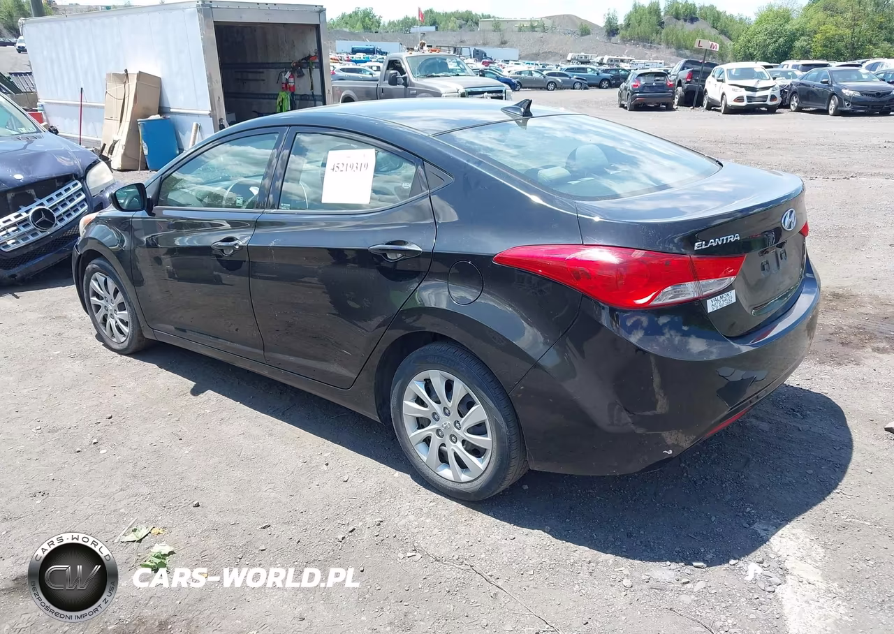 2013 Hyundai Elantra Gls VIN:5NPDH4AEXDH221478 - 3
