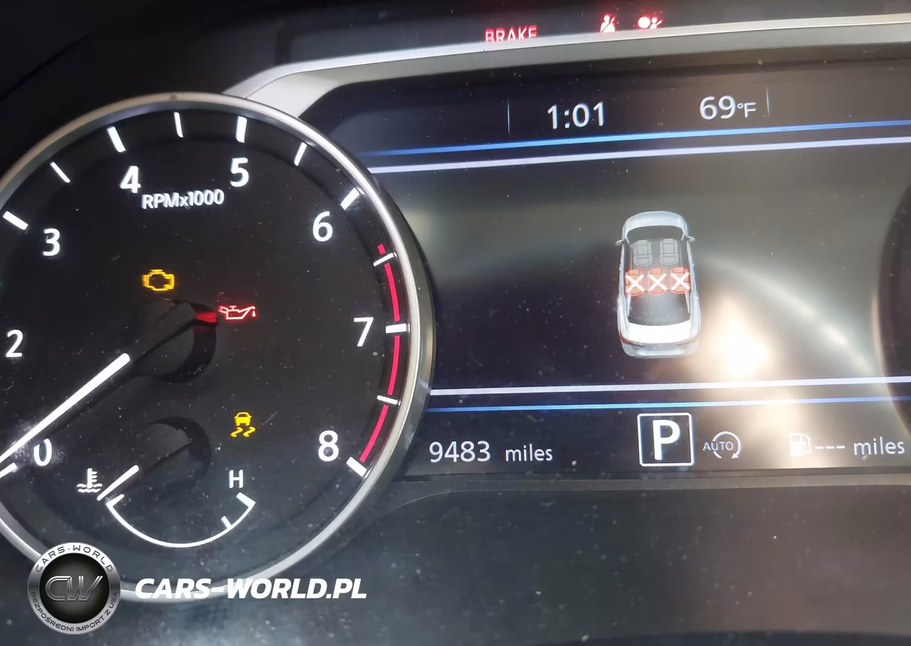 2025 Nissan Sentra Sr VIN:3N1AB8DVXSY300630 - 15