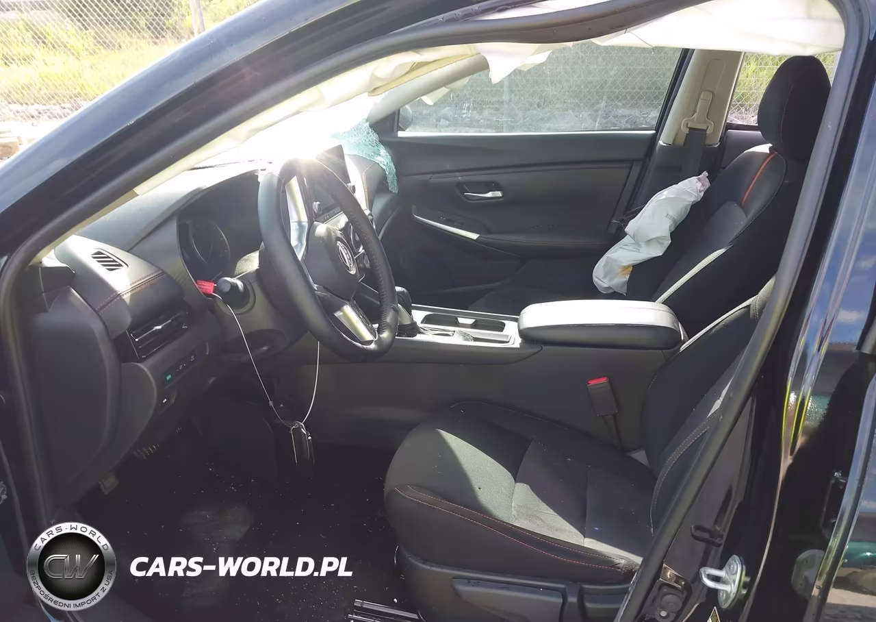 2025 Nissan Sentra Sr VIN:3N1AB8DVXSY300630 - 5