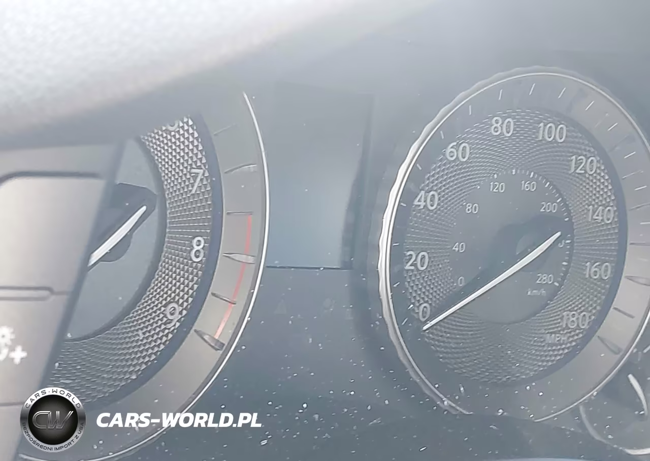 2018 Infiniti Q70 3.7 Luxe VIN:JN1BY1AP3JM180199 - 15