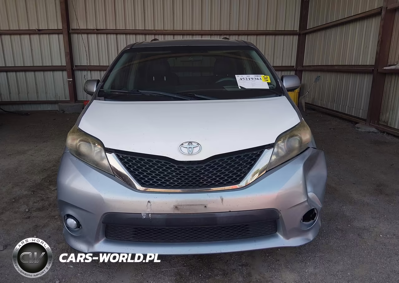2011 Toyota Sienna Se VIN:5TDXK3DC0BS048273 - 12