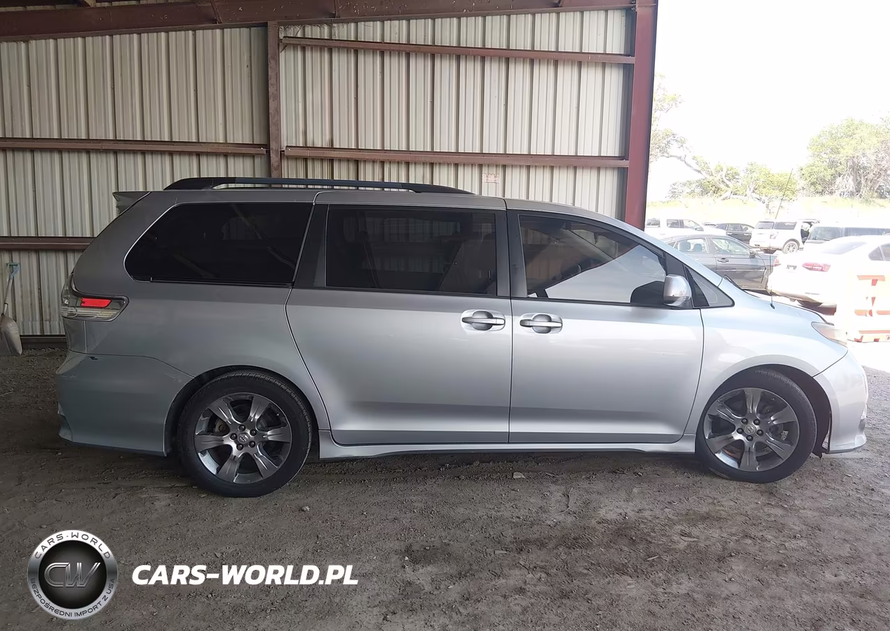 2011 Toyota Sienna Se VIN:5TDXK3DC0BS048273 - 13