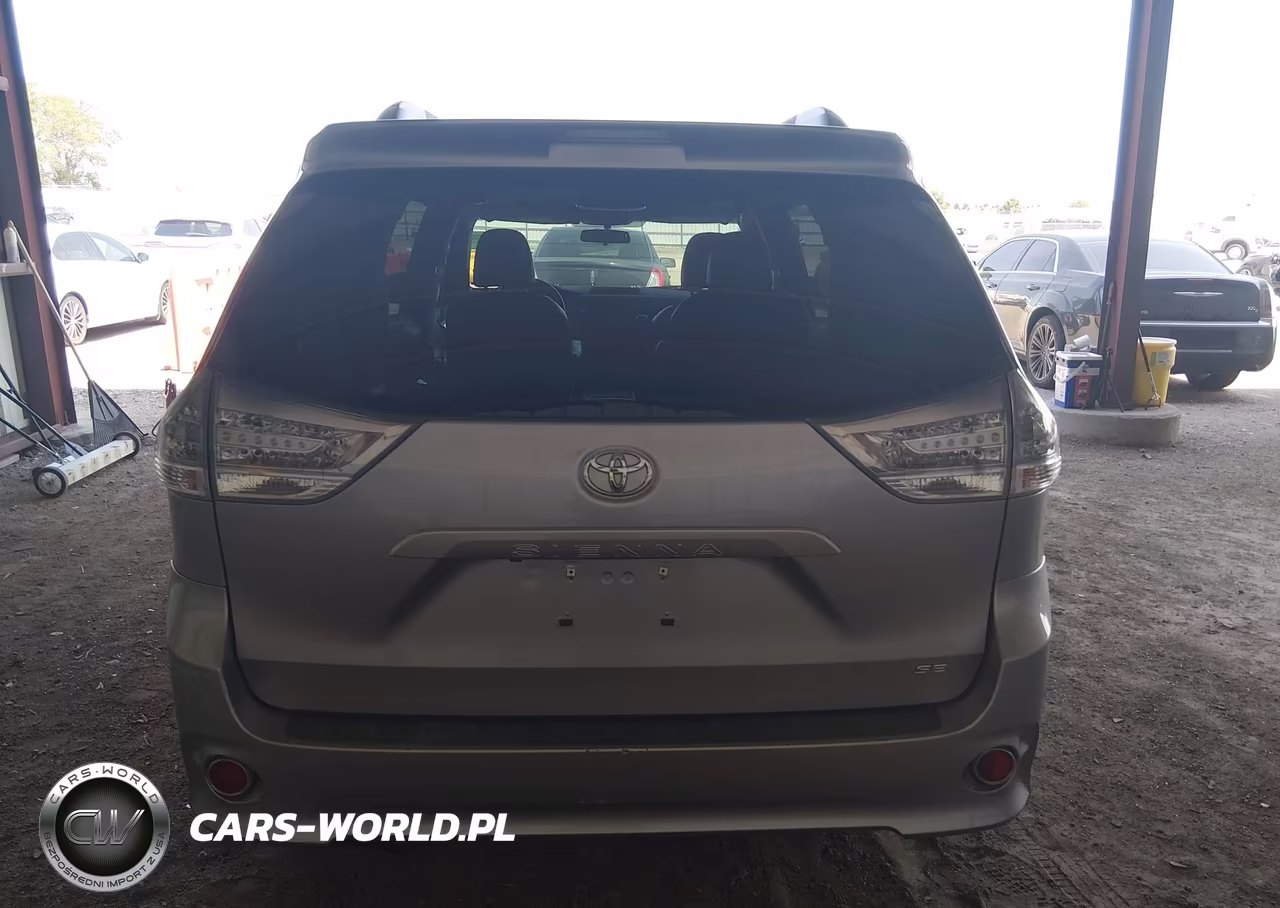 2011 Toyota Sienna Se VIN:5TDXK3DC0BS048273 - 16