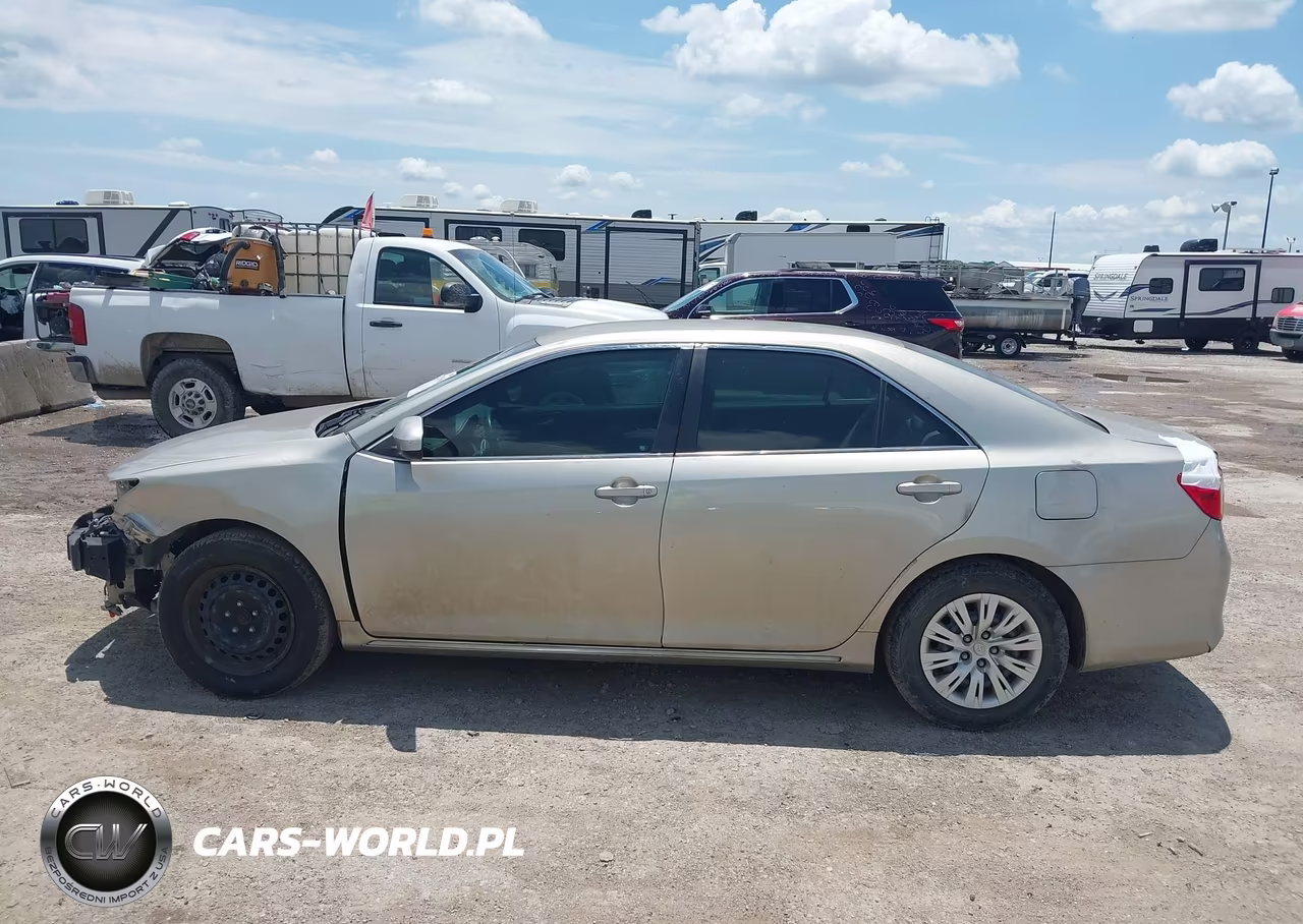2014 Toyota Camry Le VIN:4T4BF1FK8ER374783 - 14
