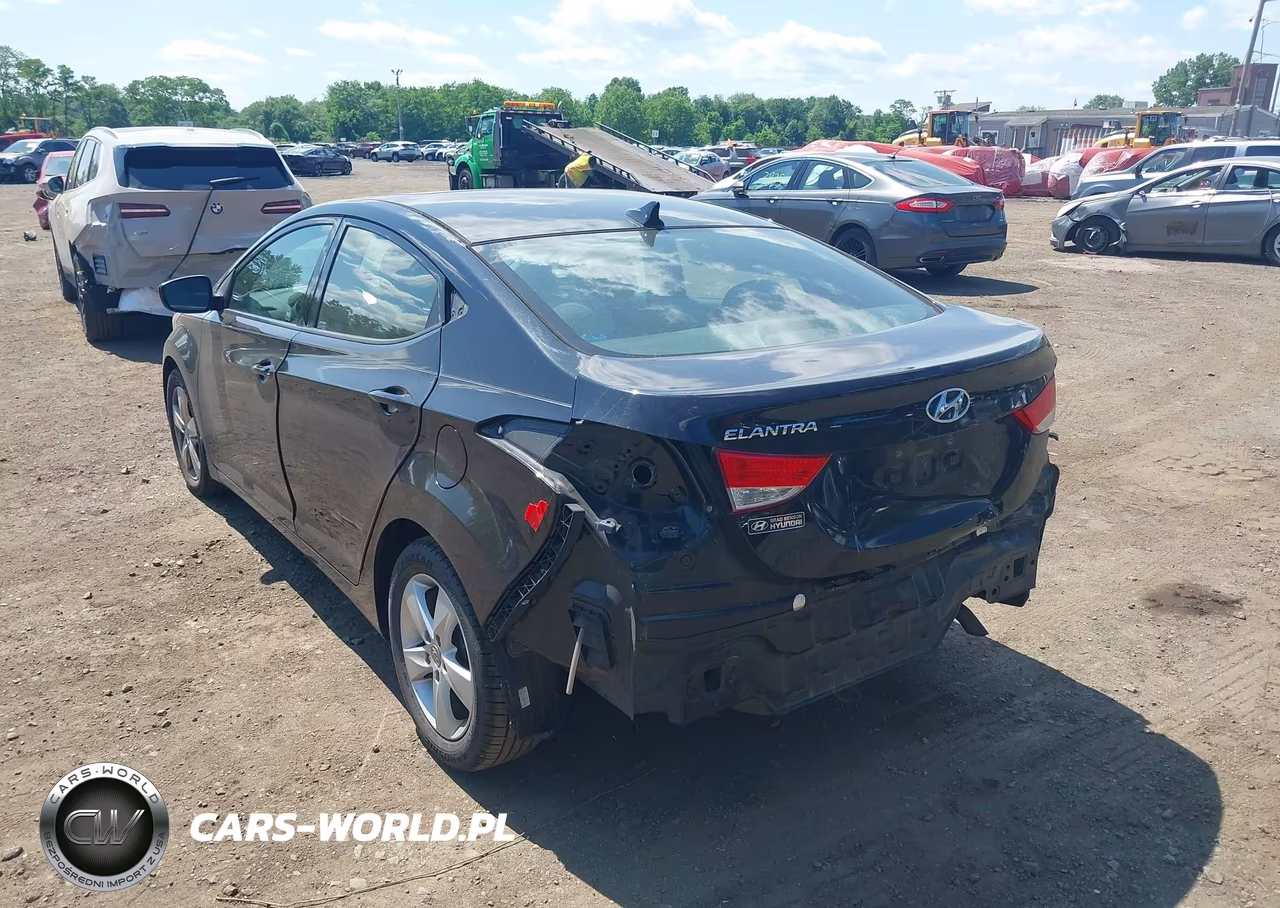 2013 Hyundai Elantra Gls VIN:5NPDH4AE9DH413474 - 6