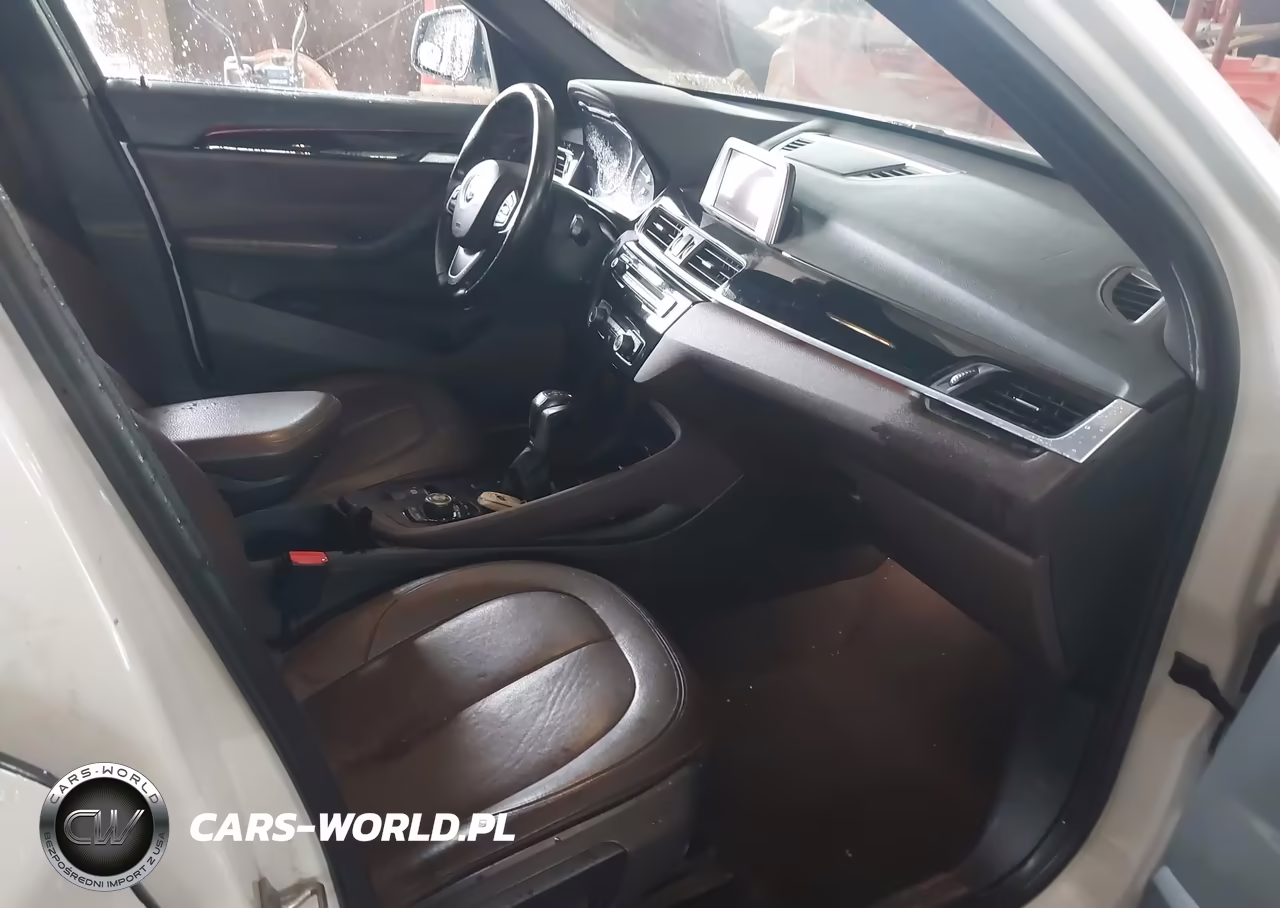 2017 BMW X1 Sdrive28I VIN:WBXHU7C36H5H32837 - 5