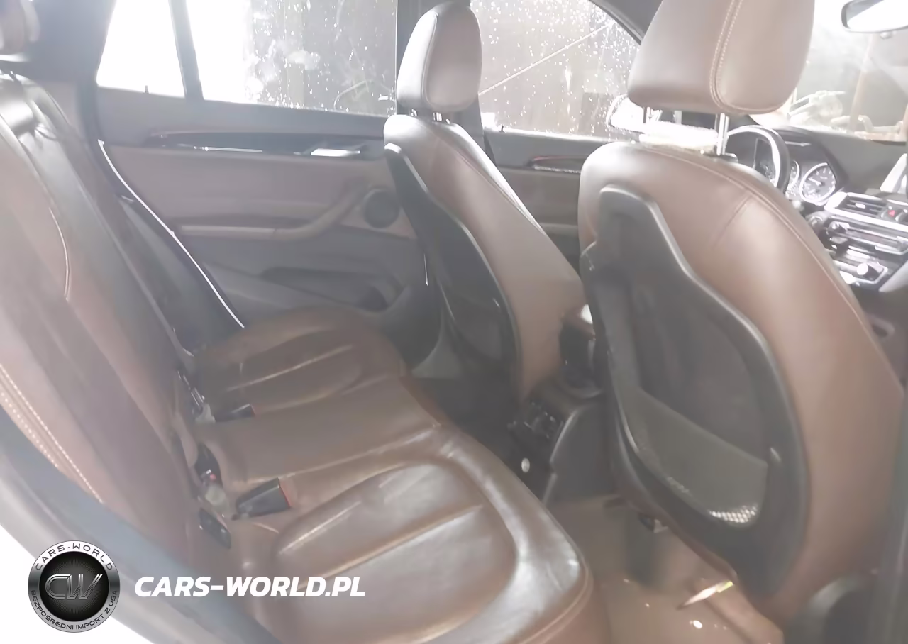 2017 BMW X1 Sdrive28I VIN:WBXHU7C36H5H32837 - 8