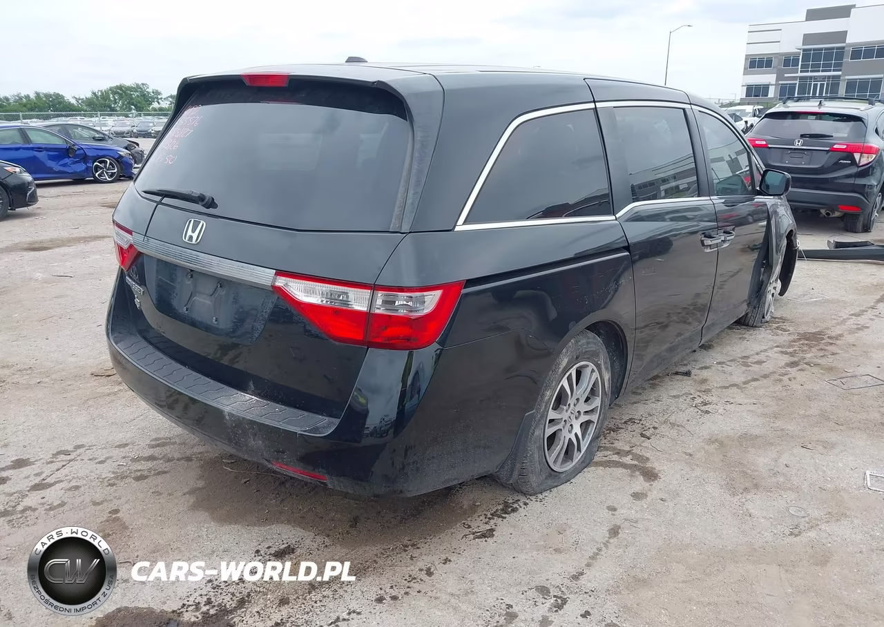 2013 Honda Odyssey Ex-L VIN:5FNRL5H67DB003294 - 4