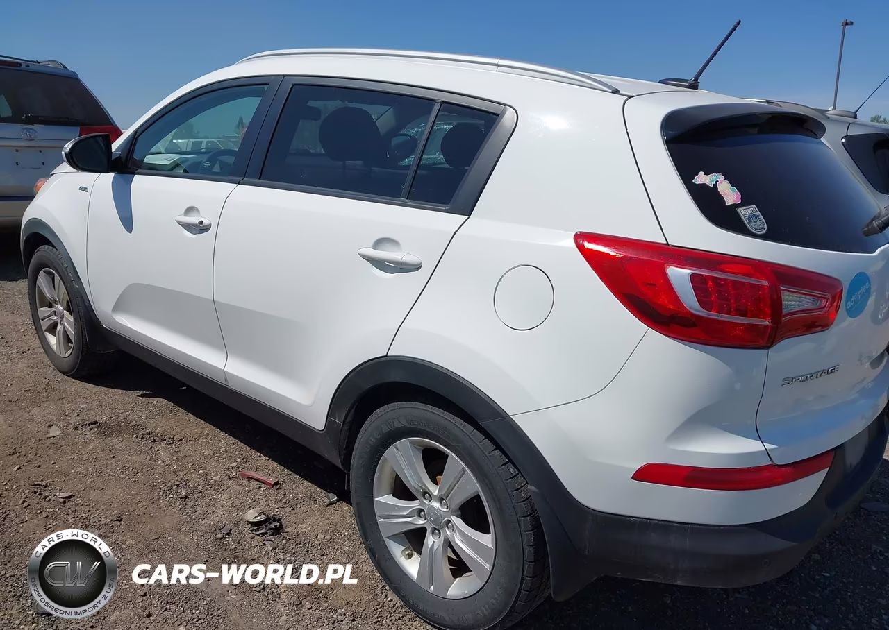 2013 Kia Sportage Lx VIN:KNDPBCA27D7444225 - 3