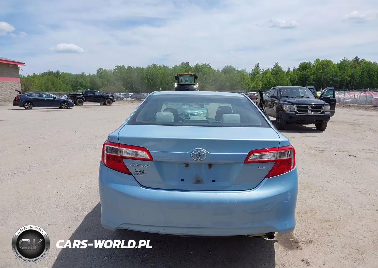 2013 Toyota Camry Le VIN:4T1BF1FK6DU644795 - 16