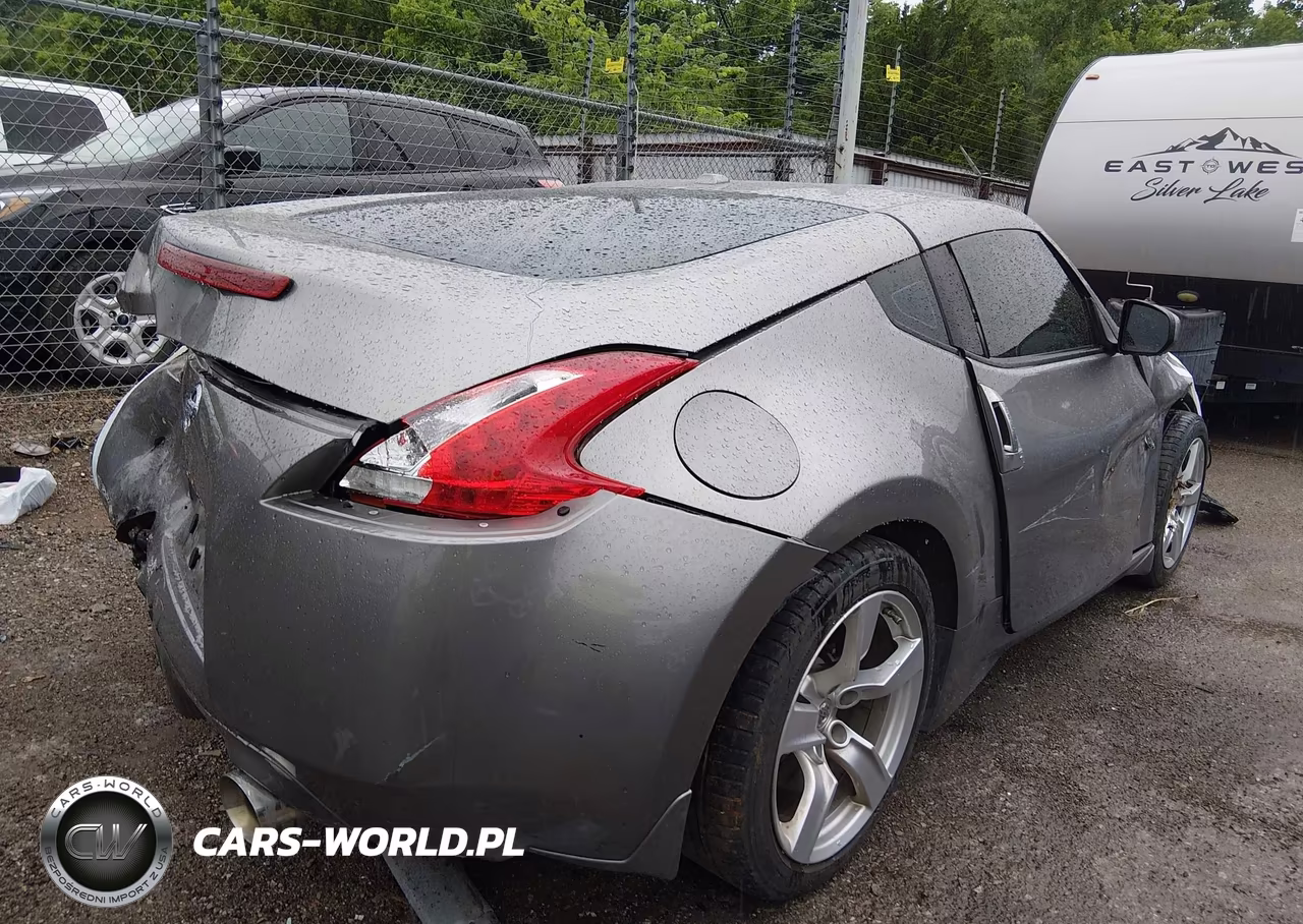 2010 Nissan 370Z Touring VIN:JN1AZ4EH8AM503112 - 4