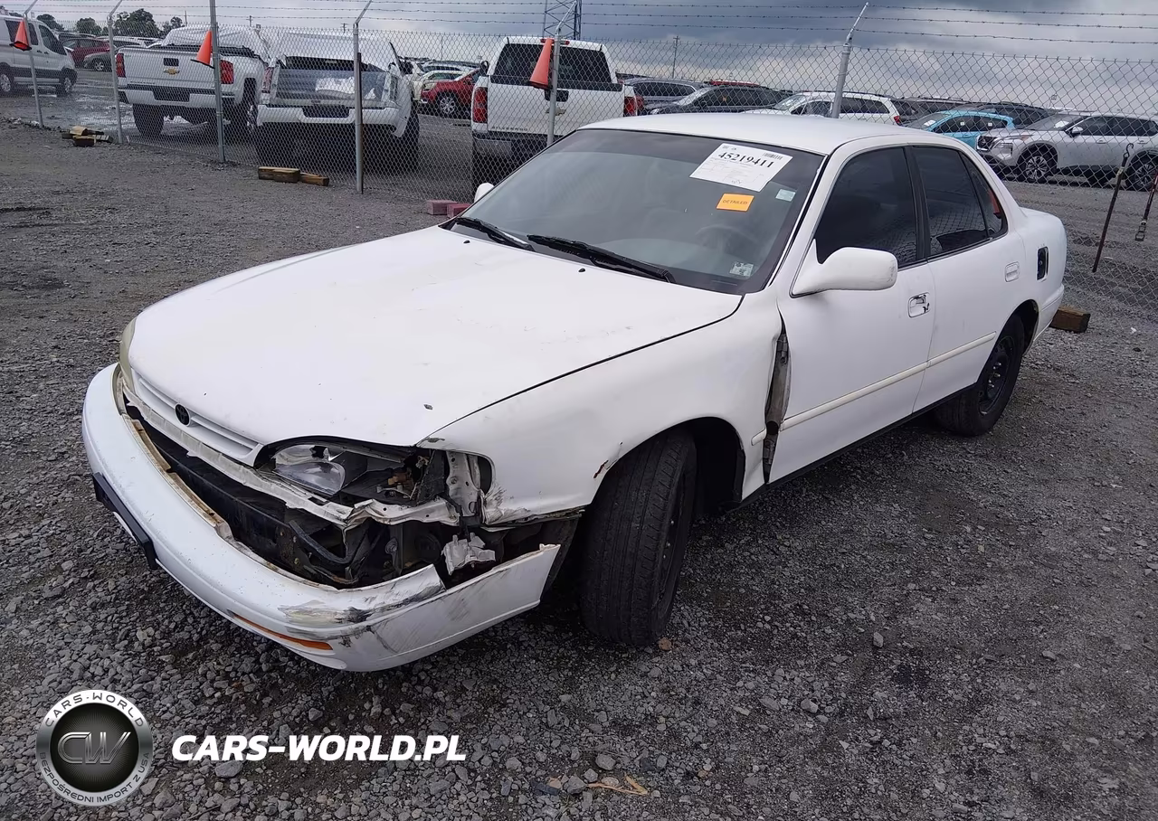 1995 Toyota Camry Le VIN:JT2SK12E7S0323006 - 2