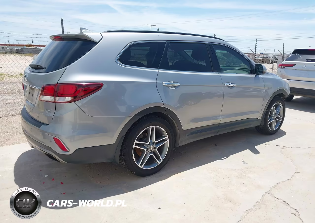 2017 Hyundai Santa Fe Se Ultimate VIN:KM8SR4HFXHU210197 - 4