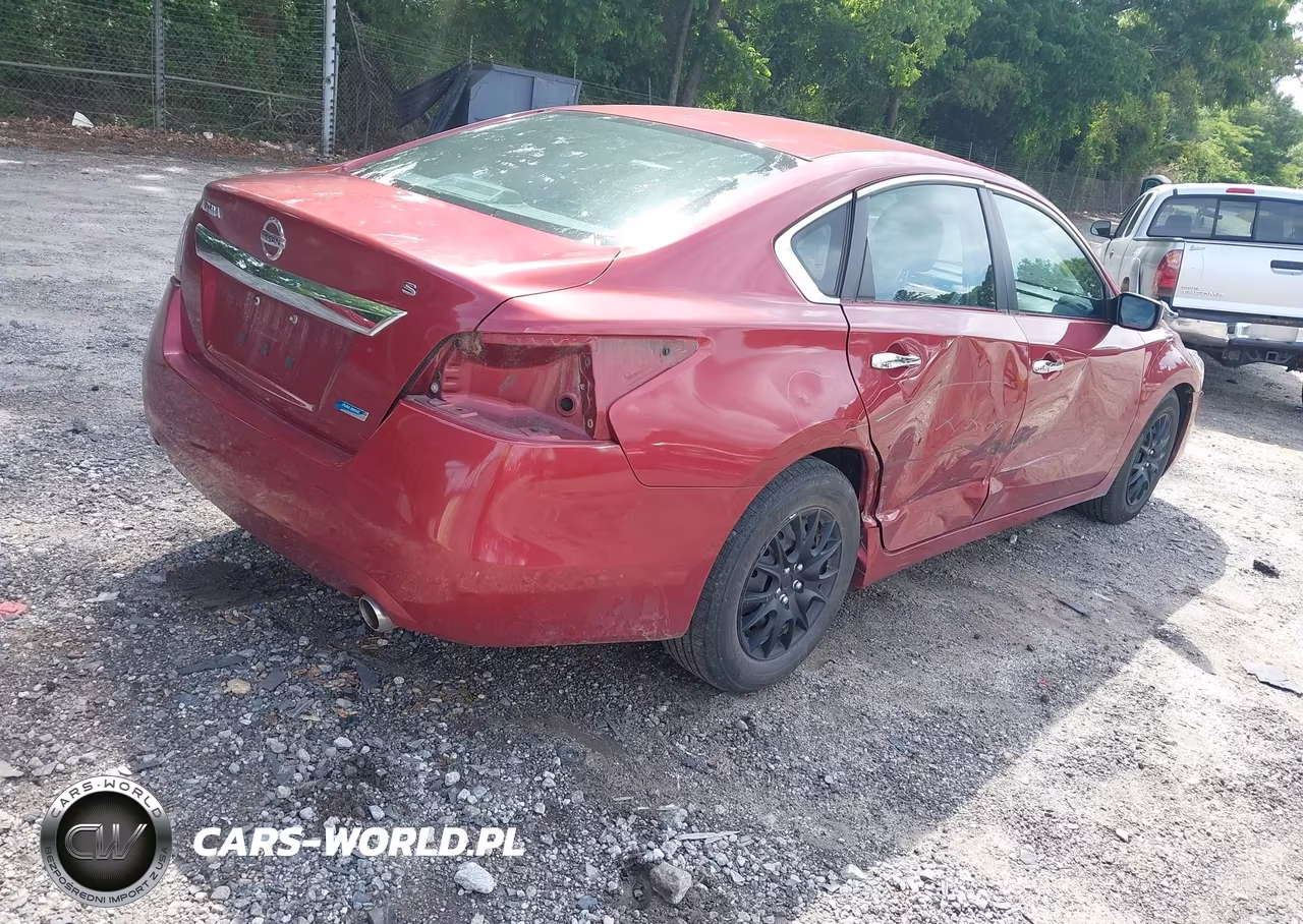 2014 Nissan Altima 2.5 S VIN:1N4AL3AP6EC159299 - 4