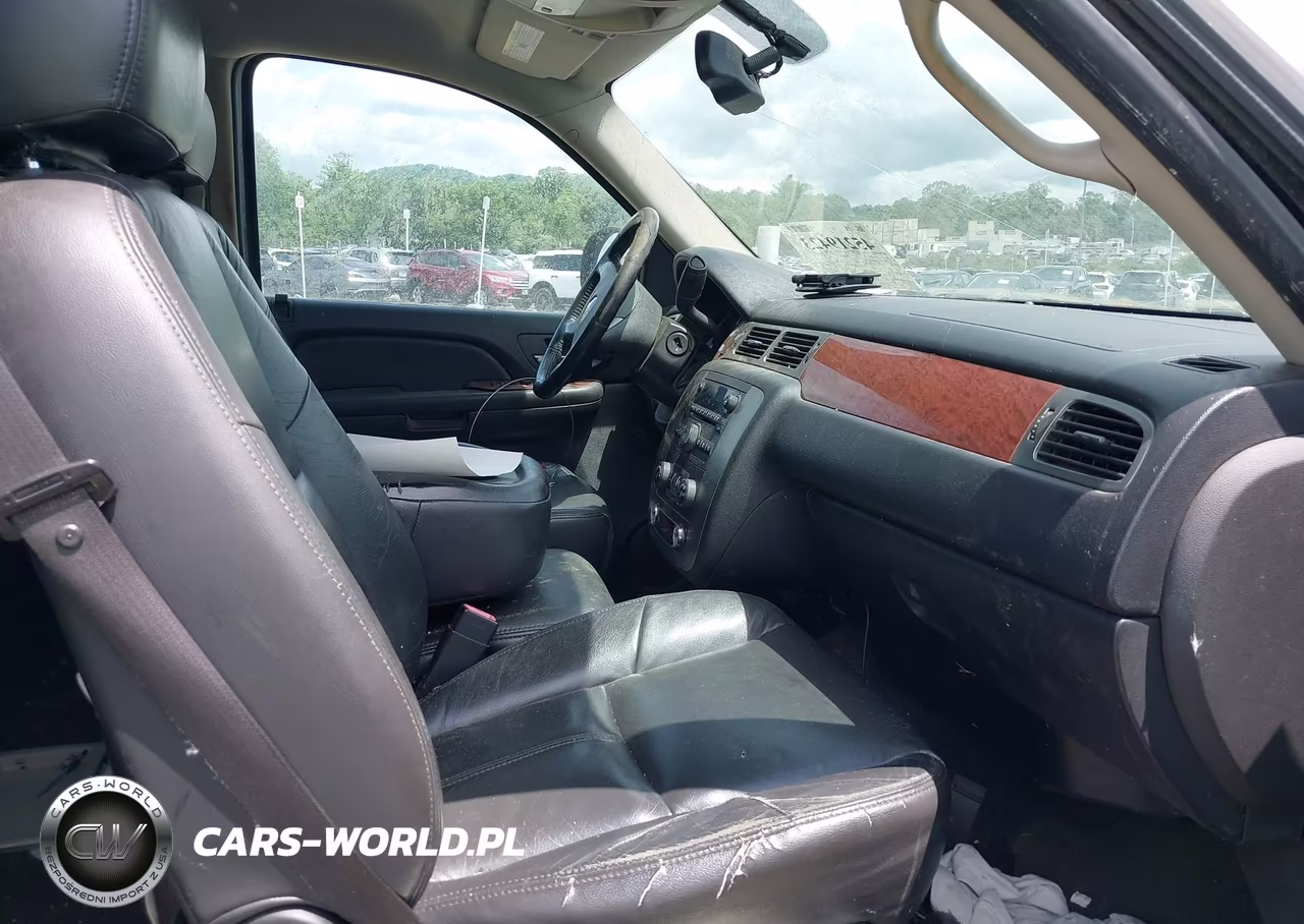 2007 GMC Yukon Sle VIN:1GKFK13007R326641 - 5