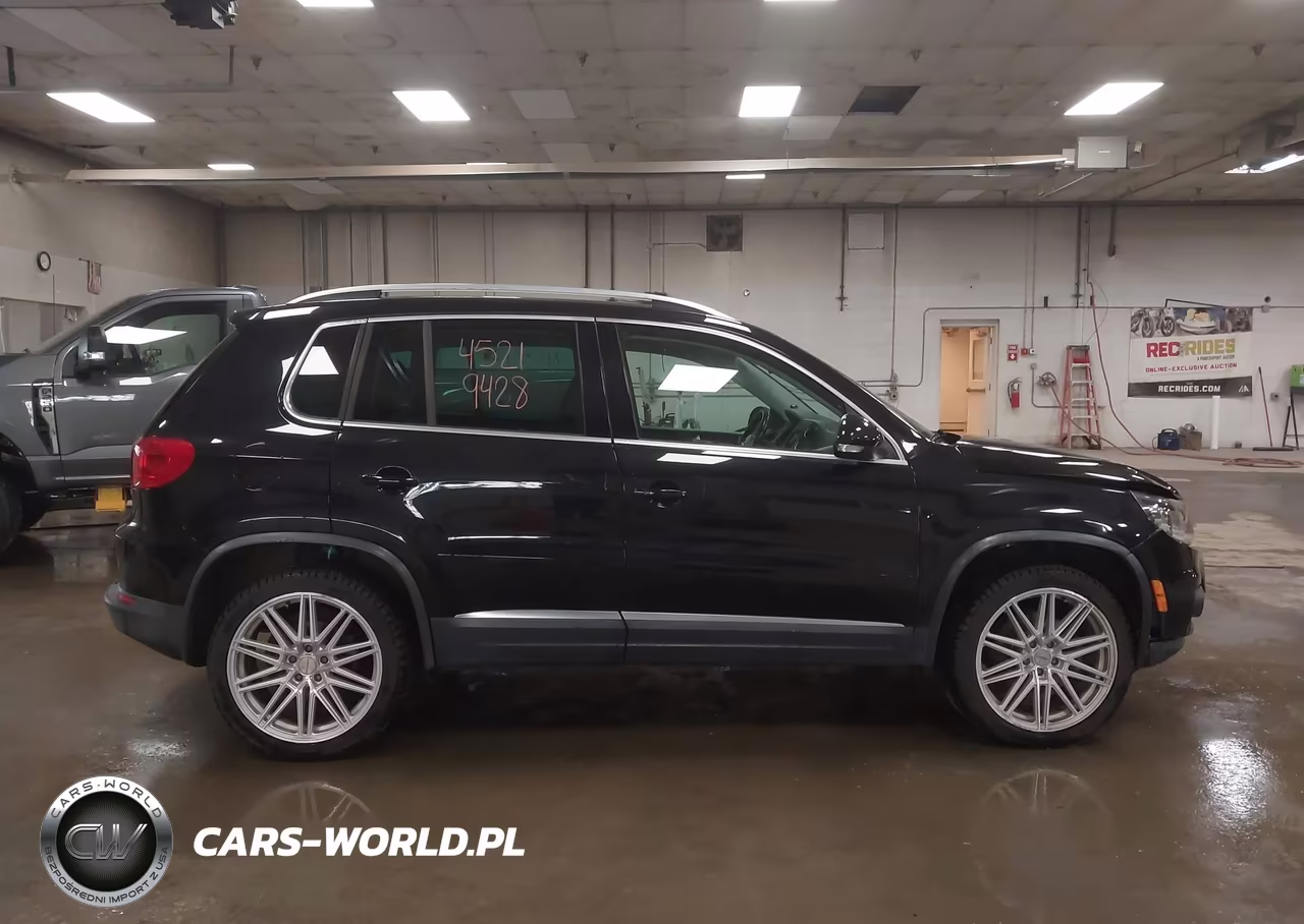 2016 Volkswagen Tiguan Sel VIN:WVGAV7AX4GW551237 - 13