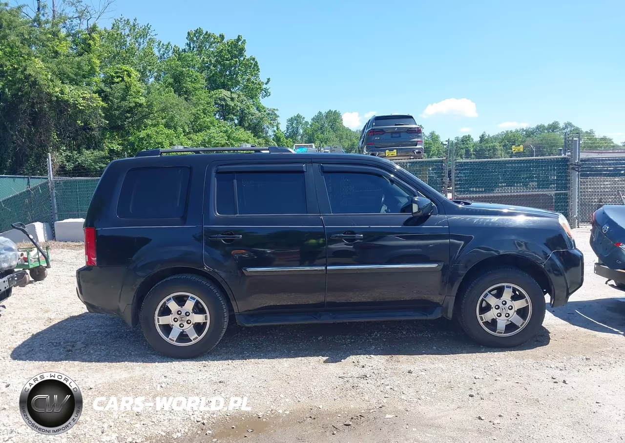 2011 Honda Pilot Touring VIN:5FNYF4H98BB071849 - 13