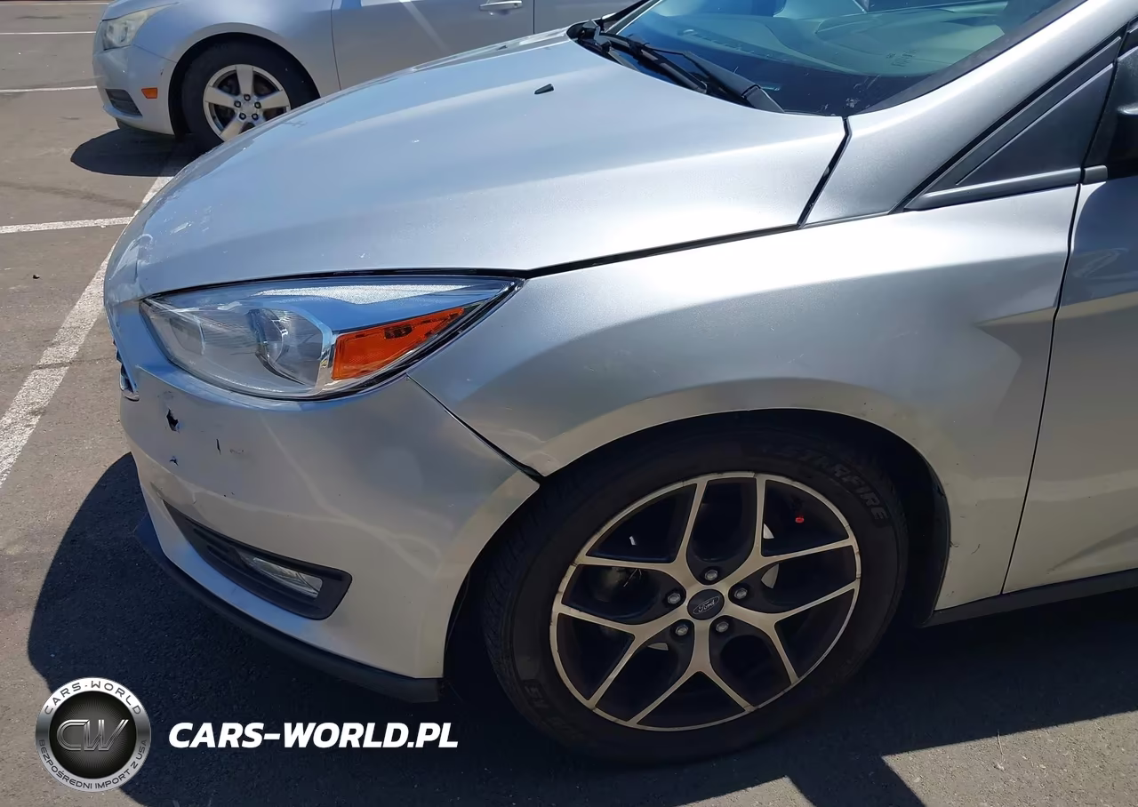 2017 Ford Focus Sel VIN:1FADP3M25HL344305 - 18