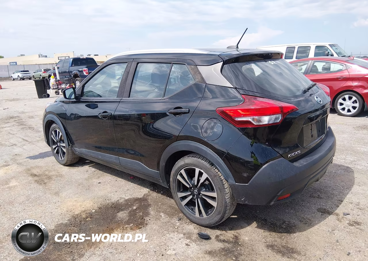 2019 Nissan Kicks Sv VIN:3N1CP5CU5KL524516 - 3