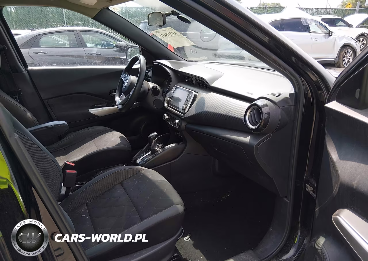 2019 Nissan Kicks Sv VIN:3N1CP5CU5KL524516 - 5