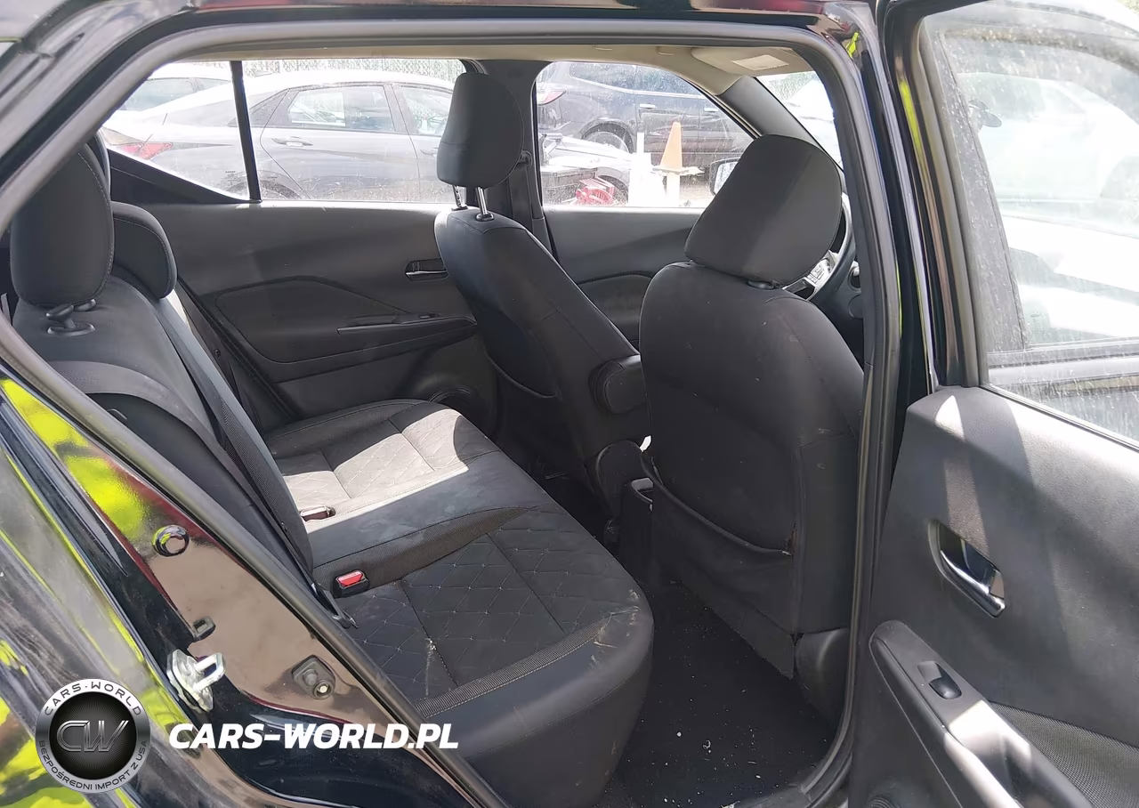 2019 Nissan Kicks Sv VIN:3N1CP5CU5KL524516 - 8