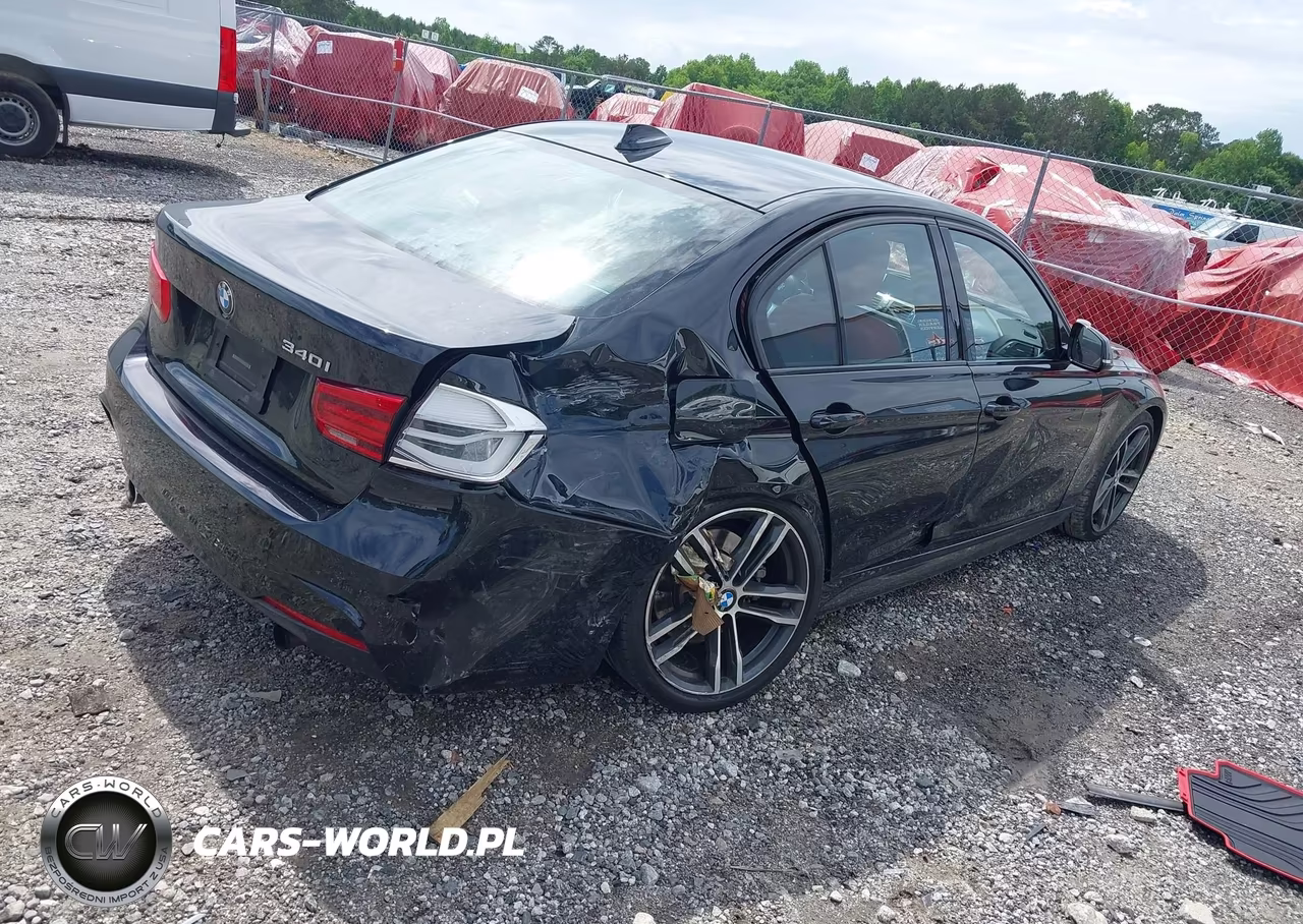2018 BMW 340I VIN:WBA8B3G50JNV00984 - 4