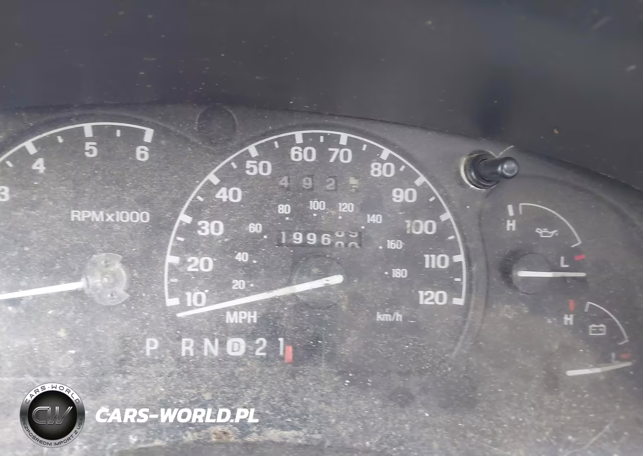 2000 Mazda B3000 Se-Tl VIN:4F4YR16V9YTM09679 - 7