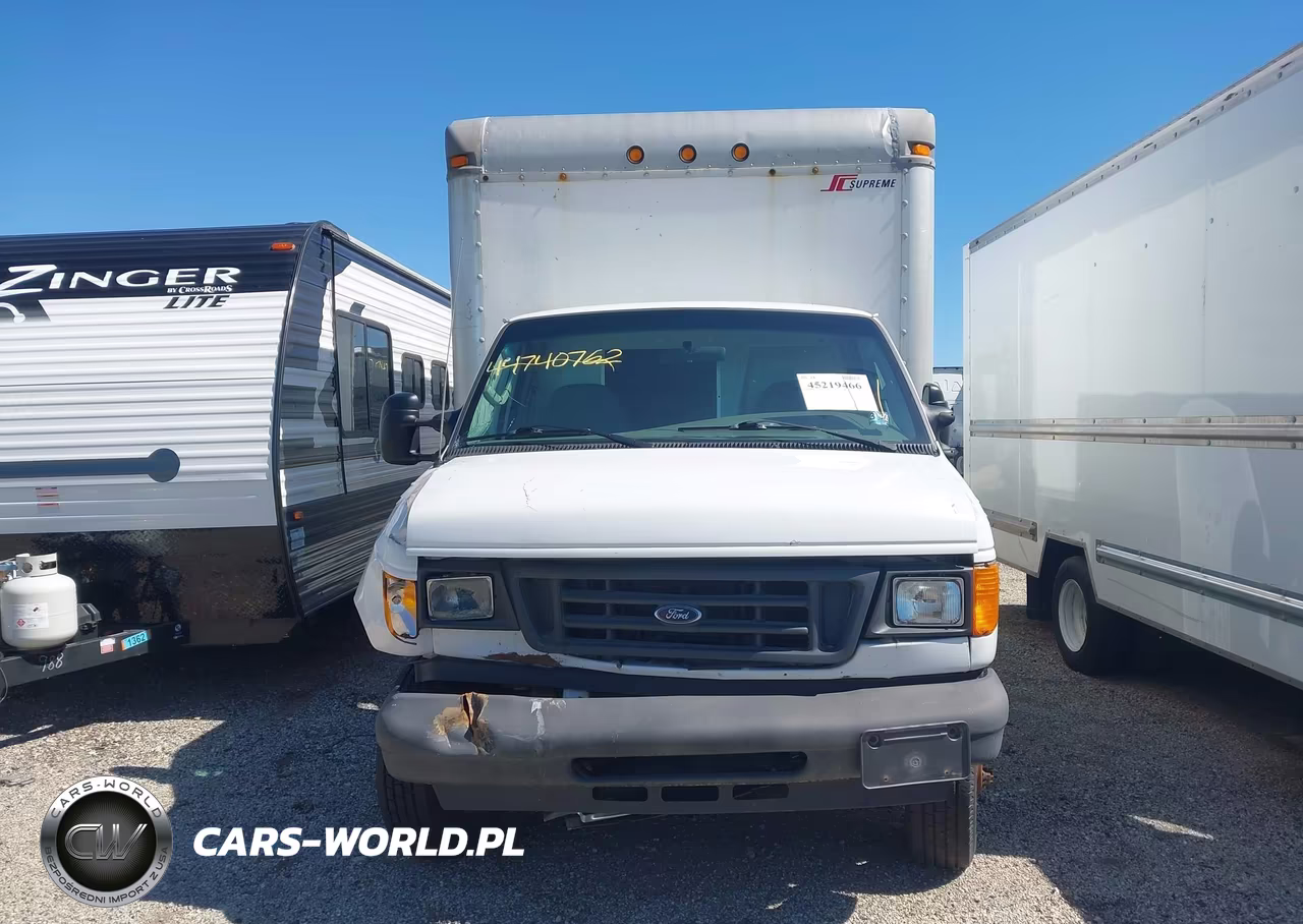 2005 Ford E-350 Cutaway Standard VIN:1FDWE35L05HA78203 - 12