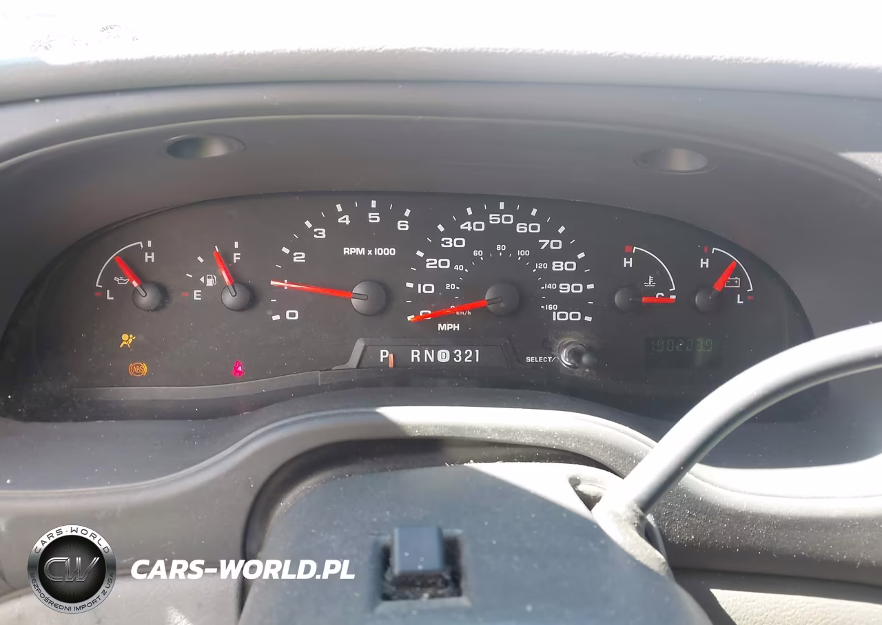 2005 Ford E-350 Cutaway Standard VIN:1FDWE35L05HA78203 - 5