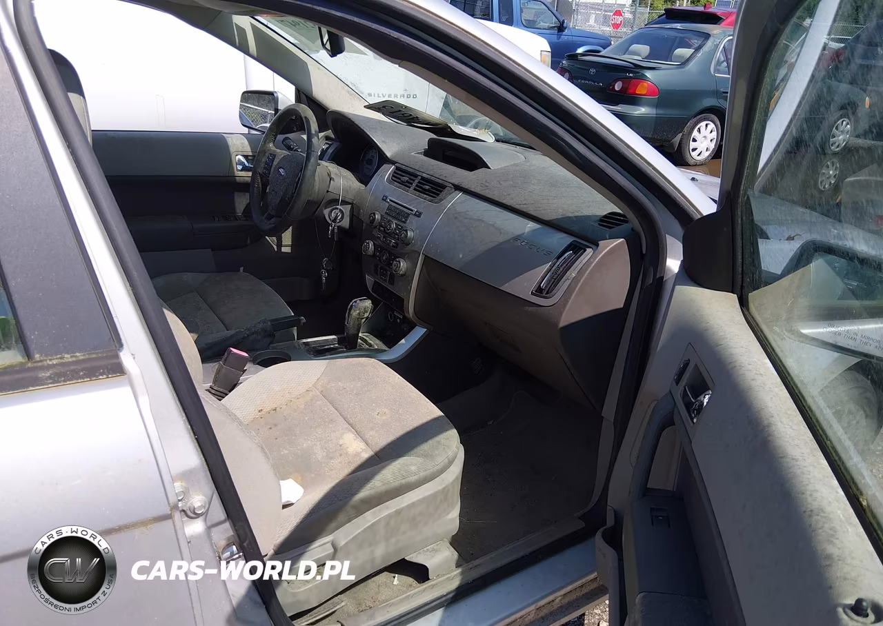2010 Ford Focus Ses VIN:1FAHP3GN0AW166590 - 5